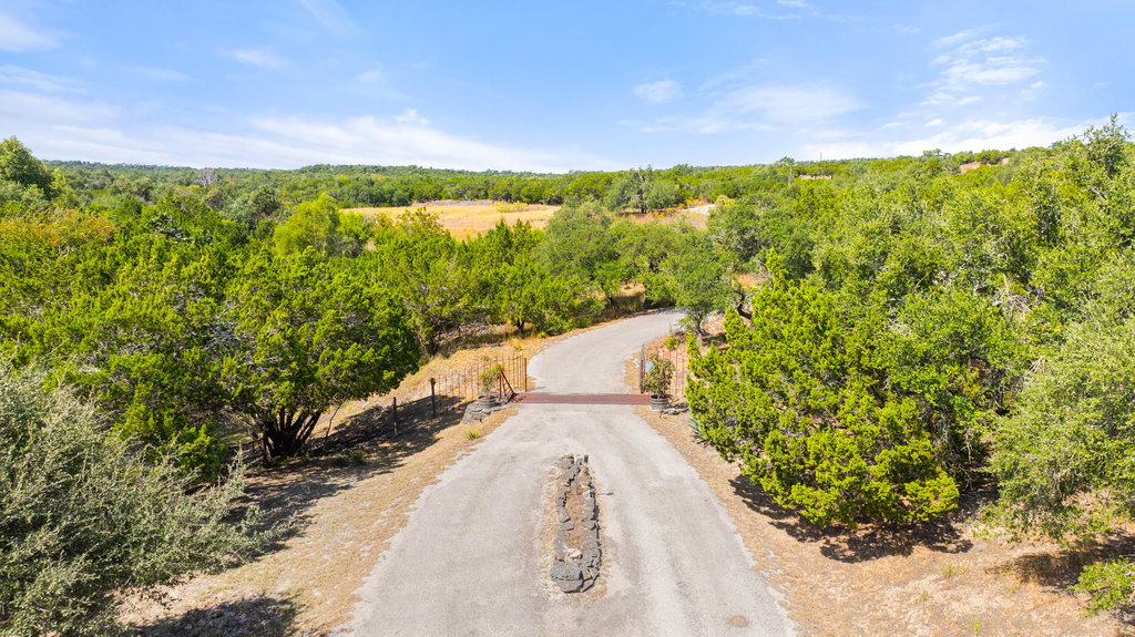 5818 Ranch Road 165 Blanco, TX 78606 - Photo 30 of 31