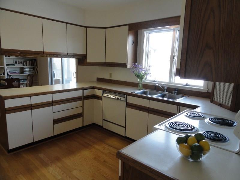 25 Brooklyn Heights Road Thomaston, ME 04861 - Photo 6 of 23 Photo