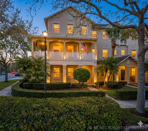 $569,900 | 103 East Thatch Palm Circle, Jupiter, FL 33458