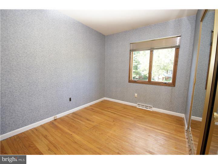 17 Wexford Road Gibbsboro, NJ 08026 - Photo 21 of 24 Bedroom 3