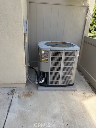 $3,100 | 5749 East Creekside Avenue, Unit 7, Orange, CA 92869