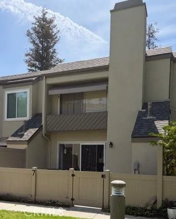 $3,100 | 5749 East Creekside Avenue, Unit 7, Orange, CA 92869