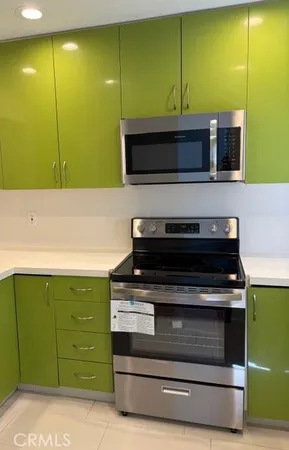 $3,100 | 5749 East Creekside Avenue, Unit 7, Orange, CA 92869