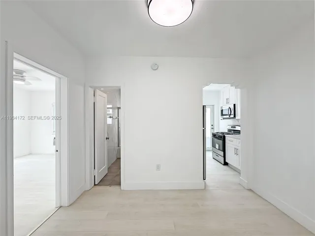 $1,900 | 955 Bay Drive, Unit 4, Miami Beach, FL 33141