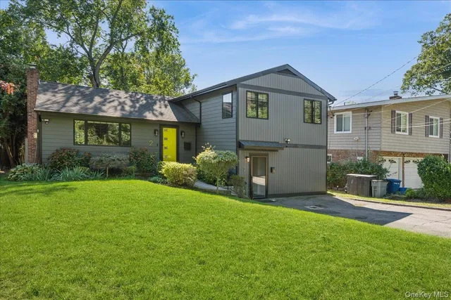 $5,000 | 2 Cornwall Lane, Port Washington, NY 11050