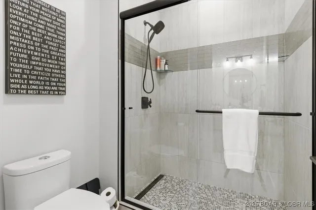 $1,250,000 | 480 Ridge Circle, Sunrise Beach, MO 65079