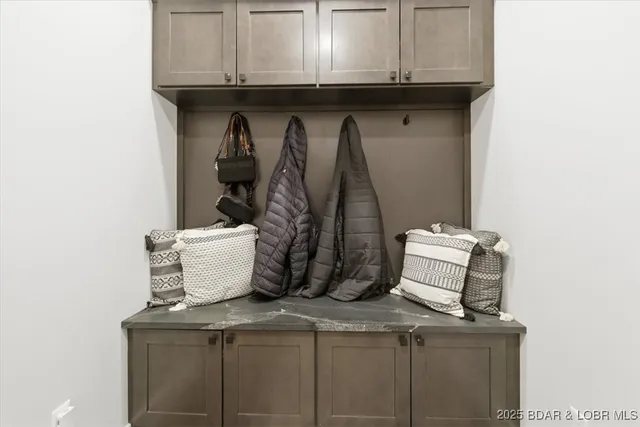 $1,250,000 | 480 Ridge Circle, Sunrise Beach, MO 65079