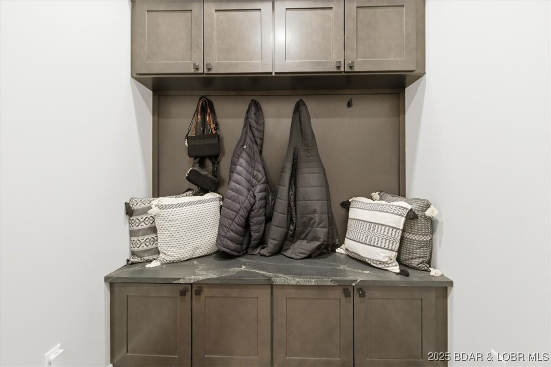 480 Ridge Circle Sunrise Beach, MO 65079 - Photo 27 of 75 Garage Entry