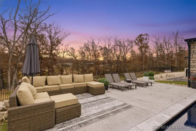 $1,250,000 | 480 Ridge Circle, Sunrise Beach, MO 65079