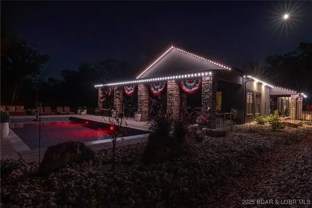 $1,250,000 | 480 Ridge Circle, Sunrise Beach, MO 65079