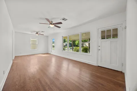 $525,000 | 1407 Karen Avenue, Austin, TX 78757