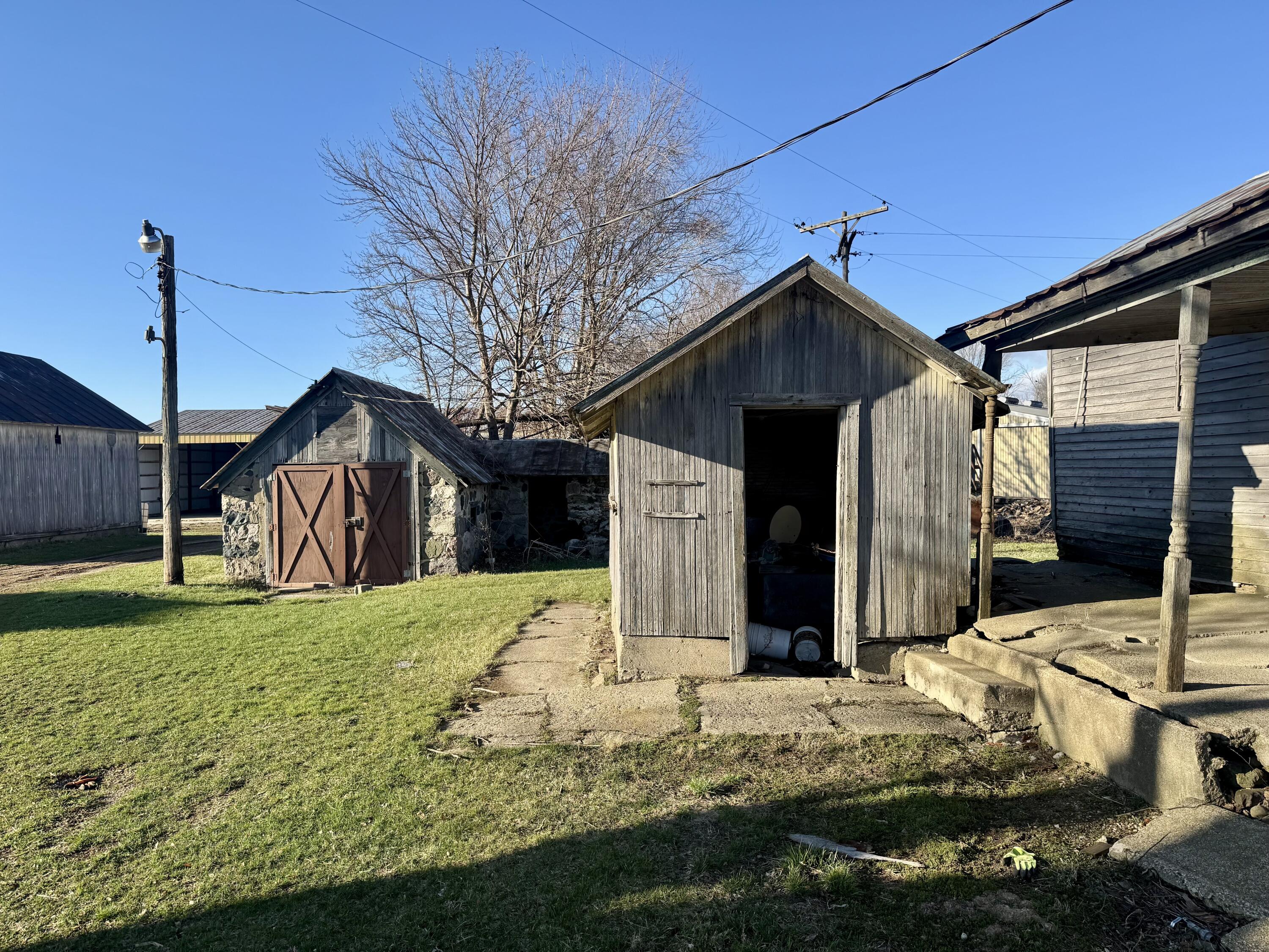 102 West Central Road Coldwater, MI 49036 - Photo 19 of 73 IMG_6855 2