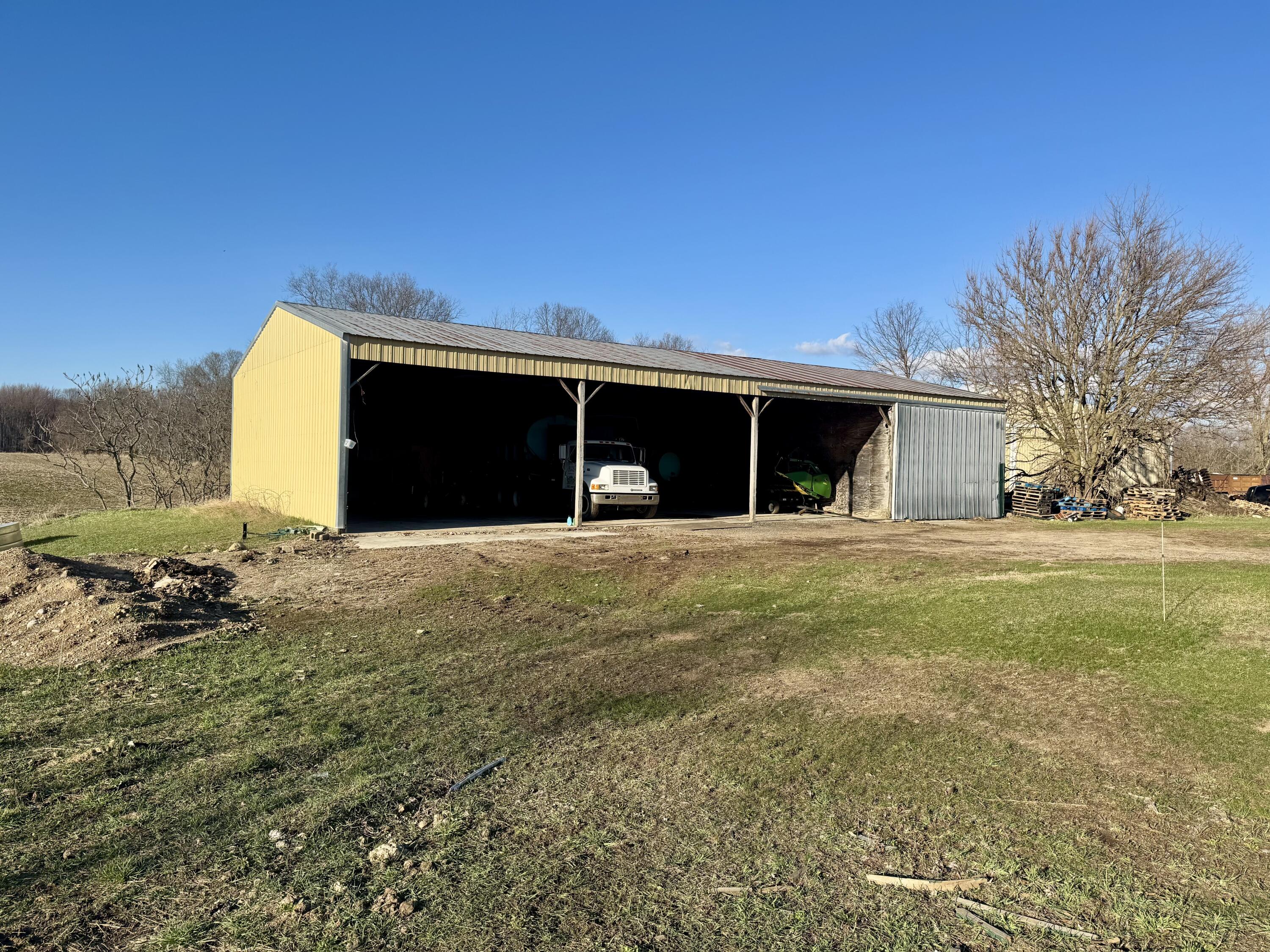 102 West Central Road Coldwater, MI 49036 - Photo 33 of 73 IMG_6872 2