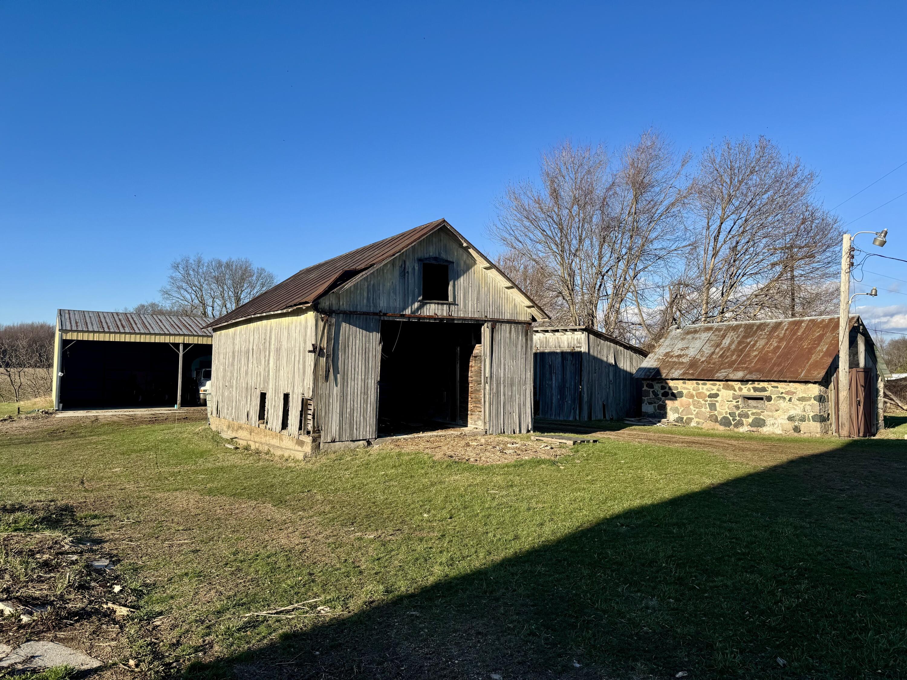 102 West Central Road Coldwater, MI 49036 - Photo 36 of 73 IMG_6875