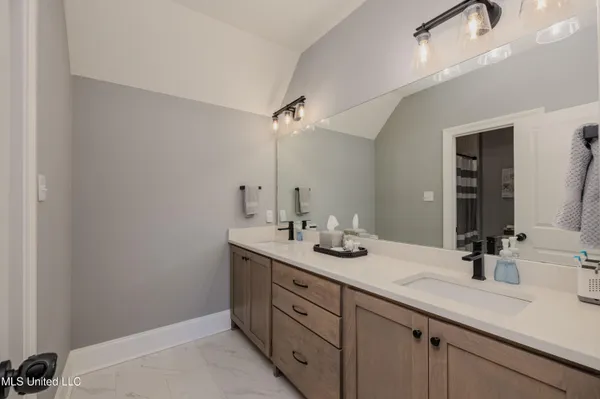 $694,900 | 5042 Sophia Lane, Hernando, MS 38632