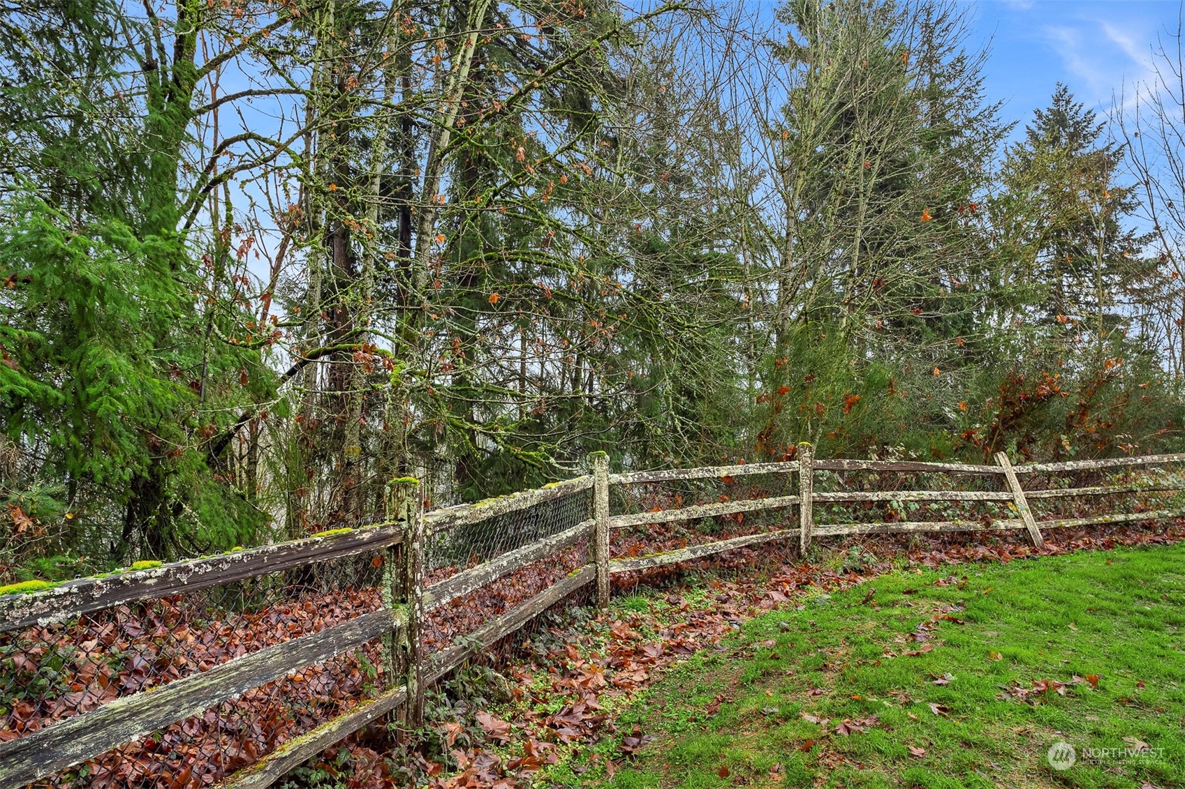 3205 Southeast 4th Street Renton, WA 98056 - Photo 37 of 38 a view of a field with wooden fence