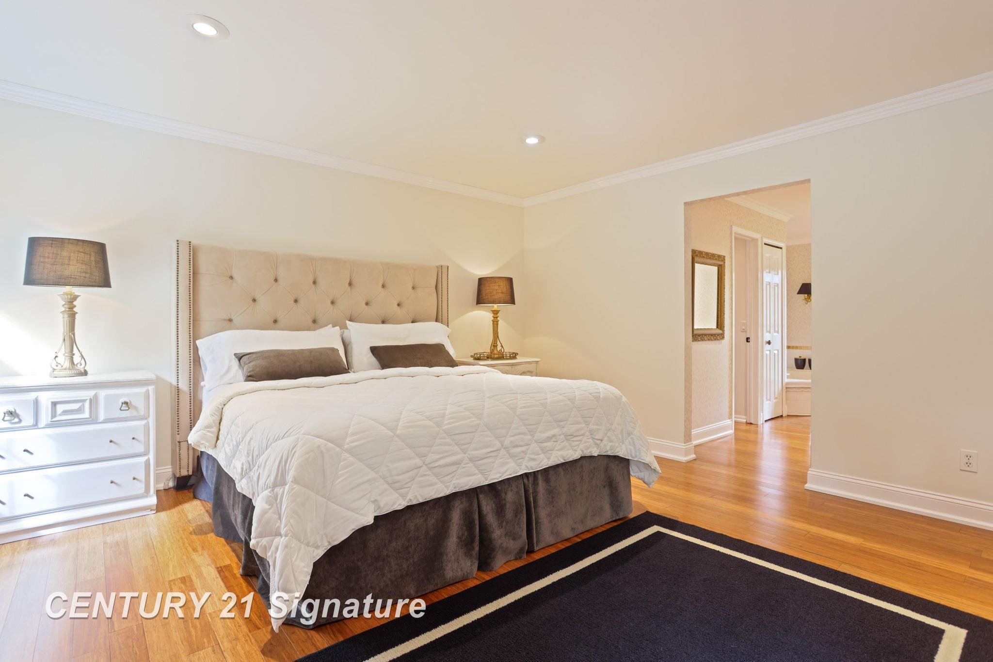 900 Stoneham Road Saginaw, MI 48638 - Photo 27 of 66 50191814-95701383-24c0-420b-9812-ce256268ee3e.JPG