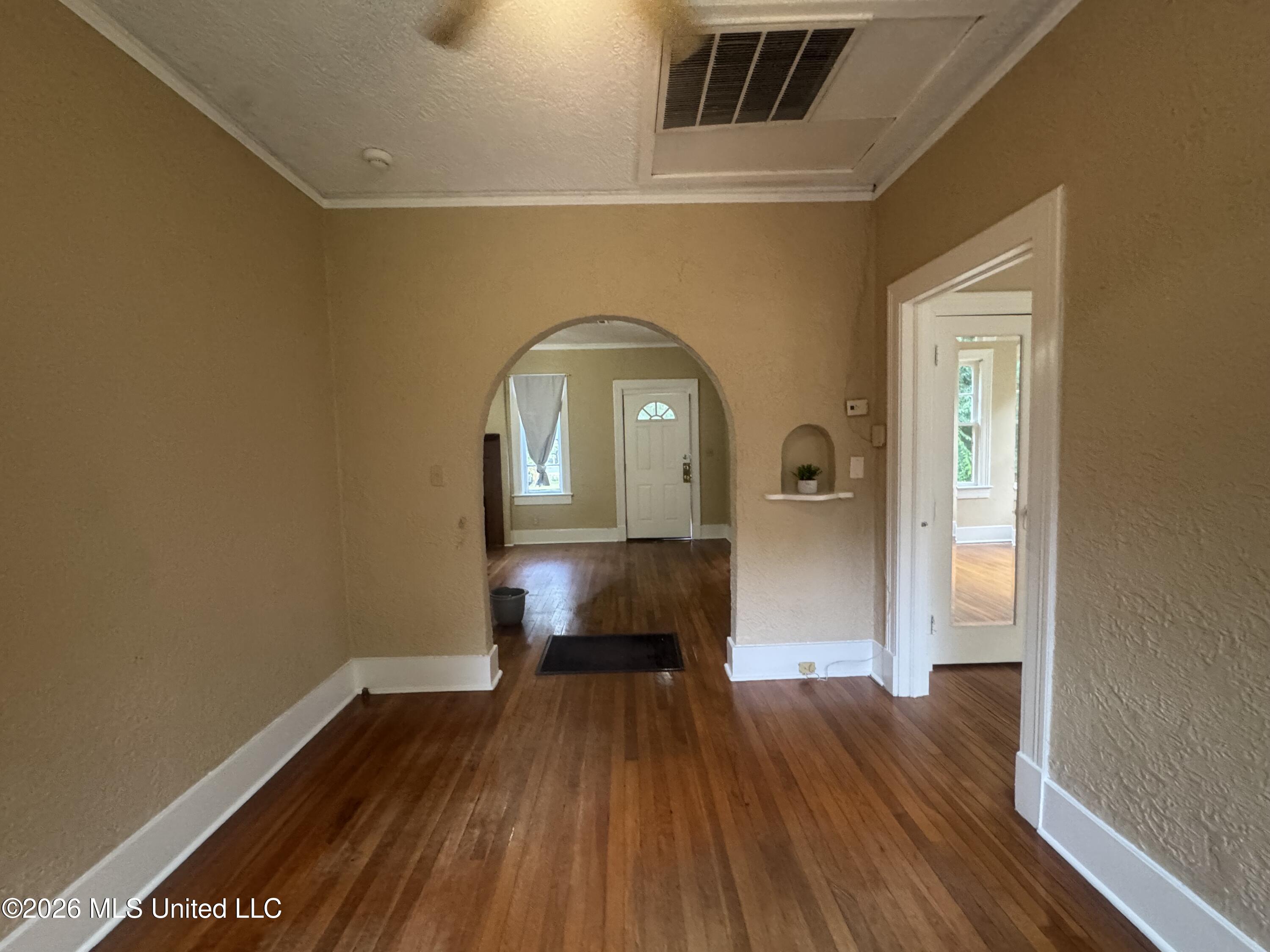 428 Decelle Street Jackson, MS 39216 - Photo 7 of 19 IMG_1232