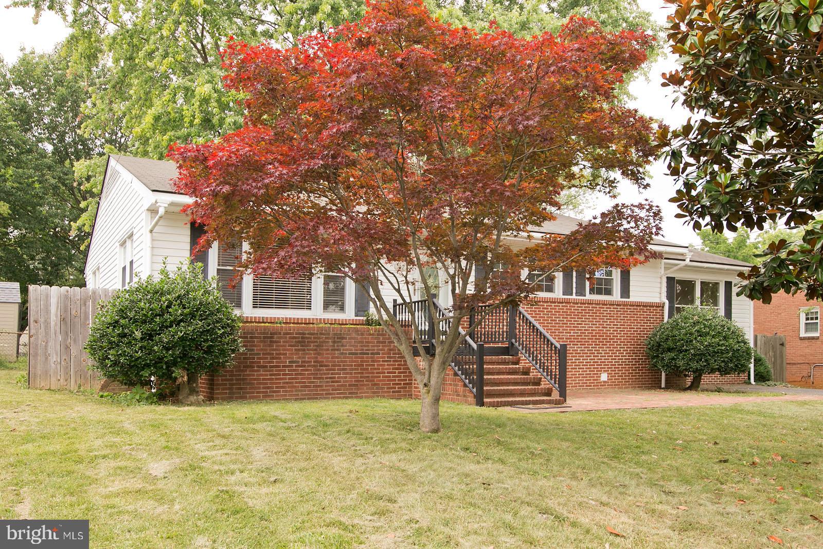 421 Beechcroft Road Winchester, VA 22601 - Photo 2 of 52 Gallery Image 2