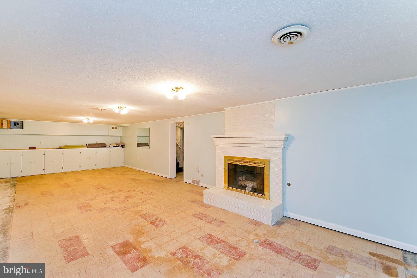 421 Beechcroft Road Winchester, VA 22601 - Photo 37 of 52 Gallery Image 37