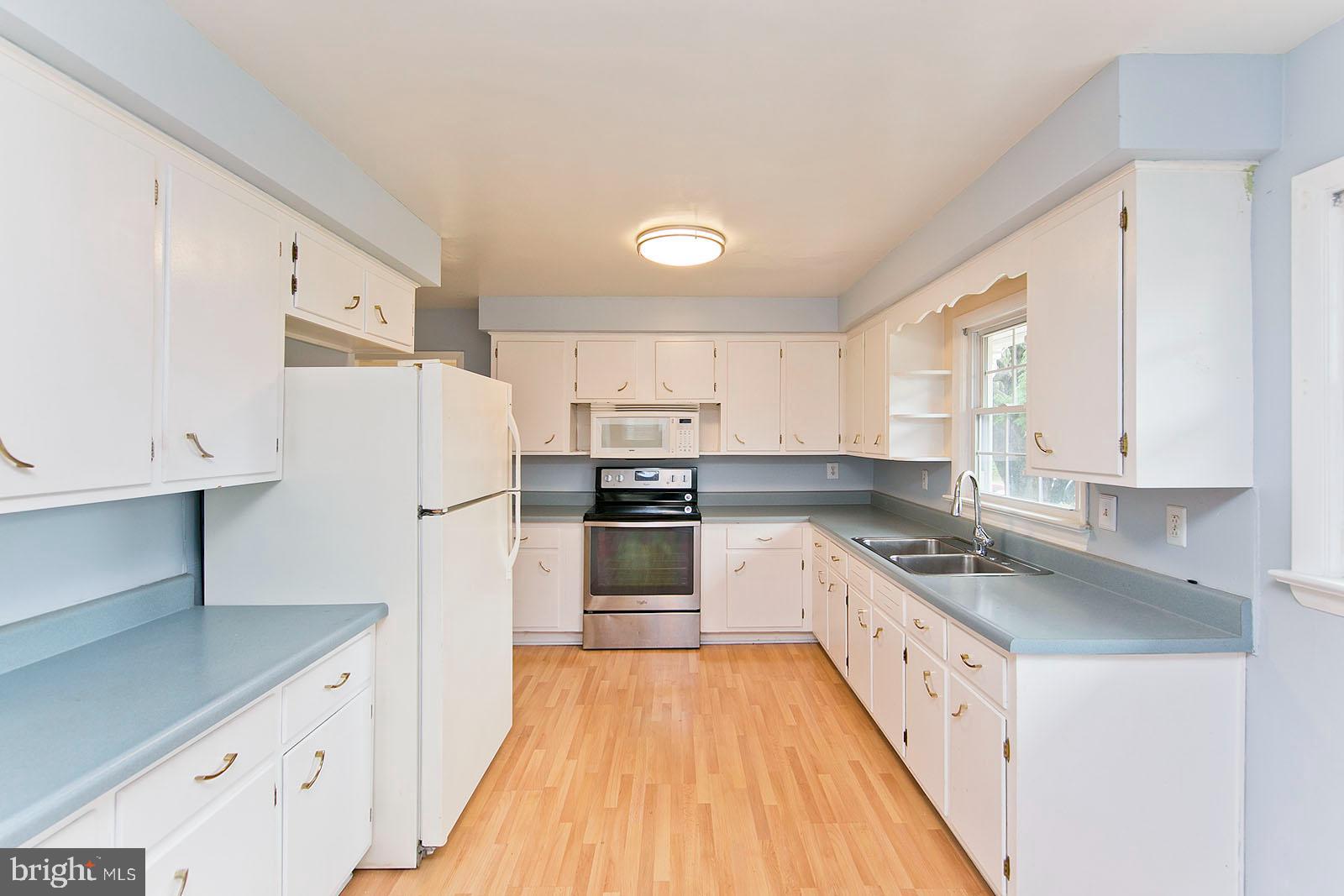 421 Beechcroft Road Winchester, VA 22601 - Photo 9 of 52 Gallery Image 9