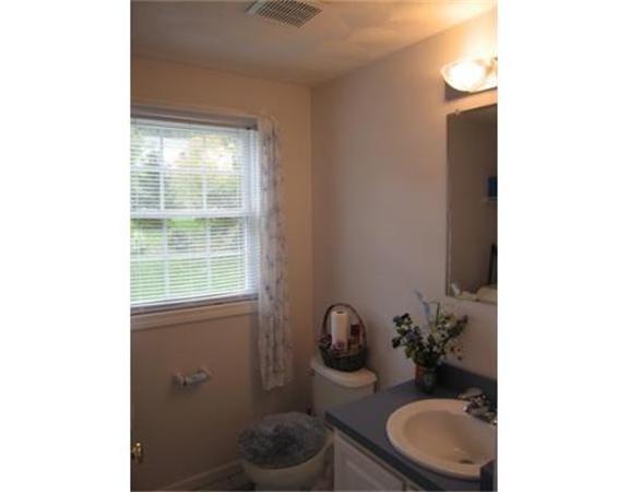 5 Crossman Road Woburn, MA 01801 - Photo 18 of 20