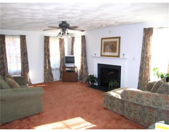 5 Crossman Road Woburn, MA 01801 - Photo 2 of 20