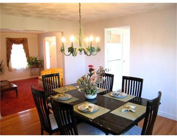 5 Crossman Road Woburn, MA 01801 - Photo 4 of 20