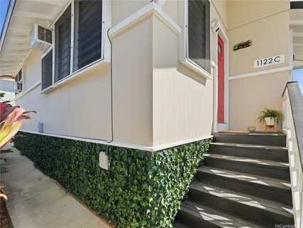 $699,000 | 1122 C 2nd Avenue, Honolulu, HI 96816