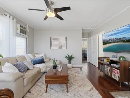 $699,000 | 1122 C 2nd Avenue, Honolulu, HI 96816