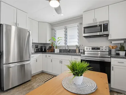 $699,000 | 1122 C 2nd Avenue, Honolulu, HI 96816