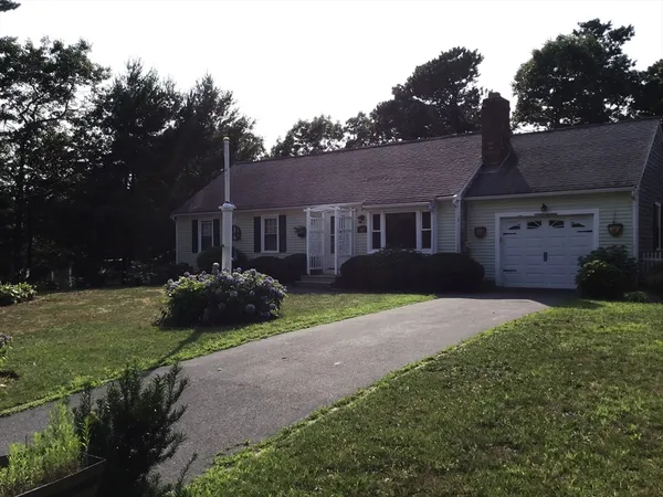 $4,000 | 87 Park Pl Way, Mashpee, MA 02649