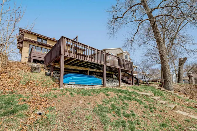 $669,900 | 8241 East Wade Lane, North Webster, IN 46555