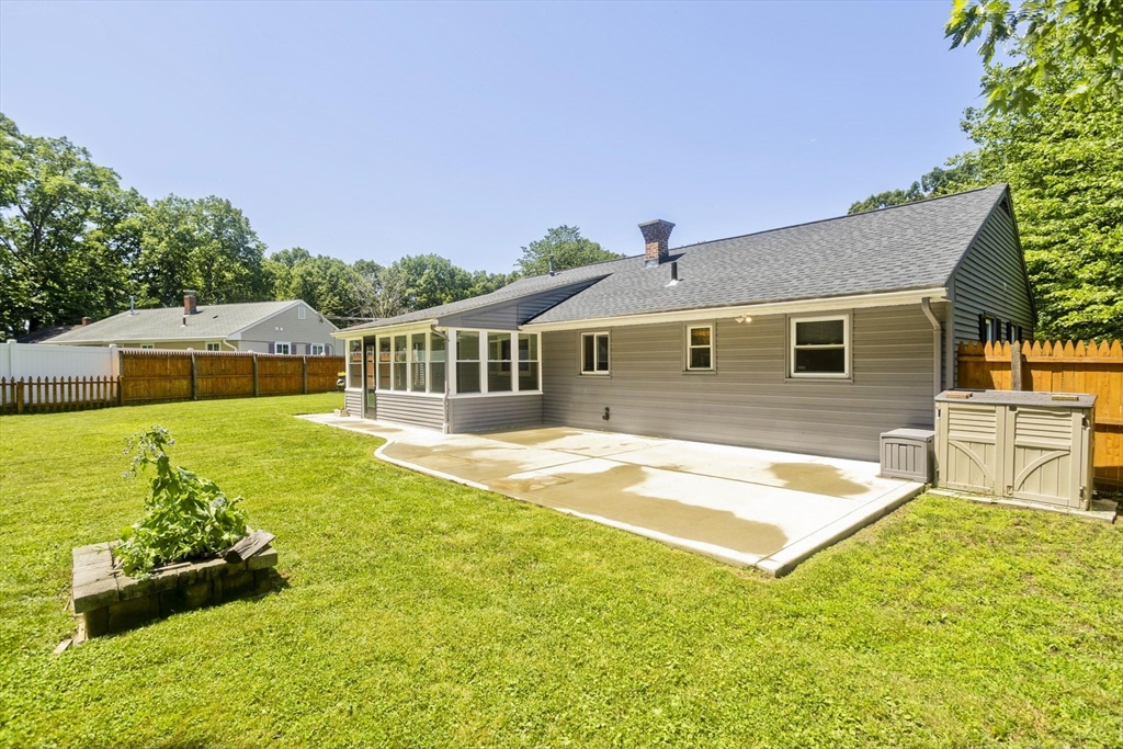 101 Old Farm Road Springfield, MA 01119 - Photo 27 of 33