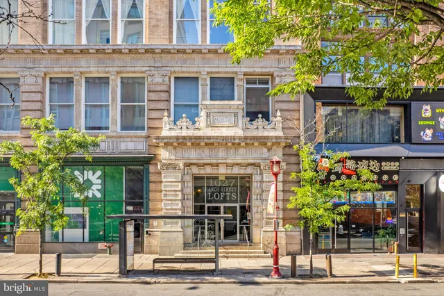 $375,000 | 1027 Arch Street, Unit 307, Philadelphia, PA 19107