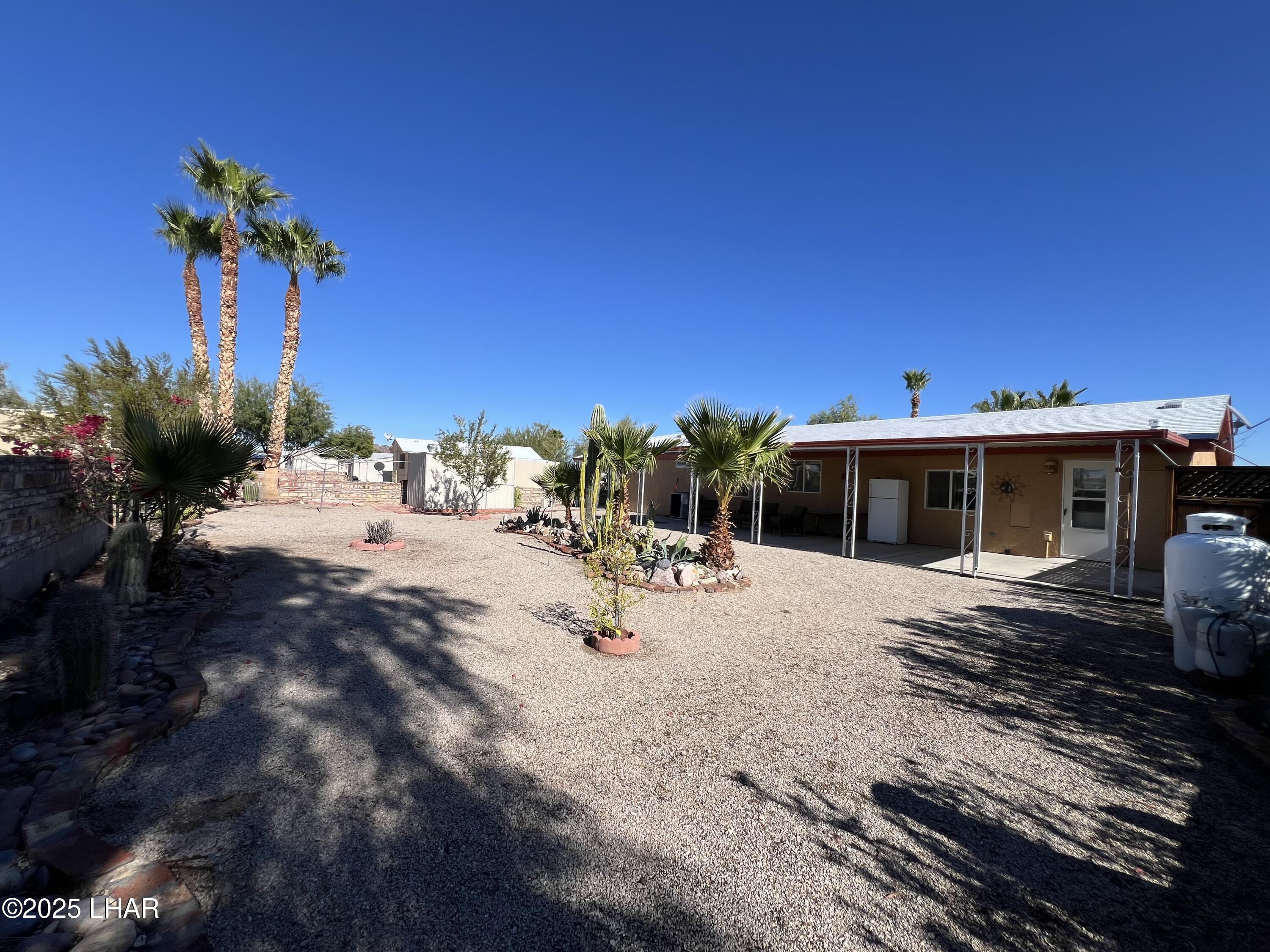 49688 Ruby Avenue Quartzsite, AZ 85346 - Photo 6 of 33 Facing northeast