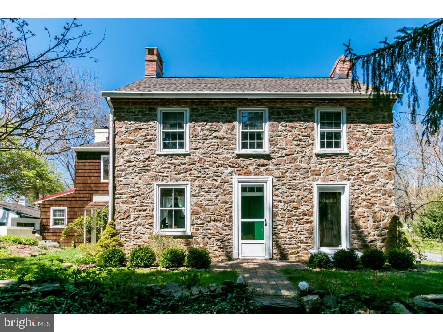 268 Heyburn Road Chadds Ford, PA 19317 - Photo 3 of 25 Exterior Side