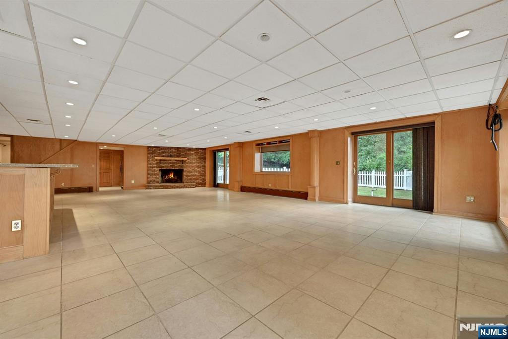 26 Alpine Drive Wayne, NJ 07470 - Photo 31 of 45
