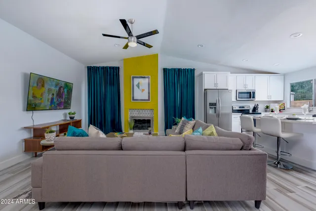 $6,495 | 6915 East Sandra Terrace, Scottsdale, AZ 85254