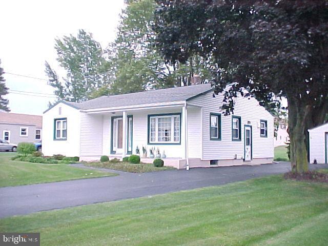 1012 Weavertown Road Lebanon, PA 17046 - Photo 3 of 6 Gallery Image 3