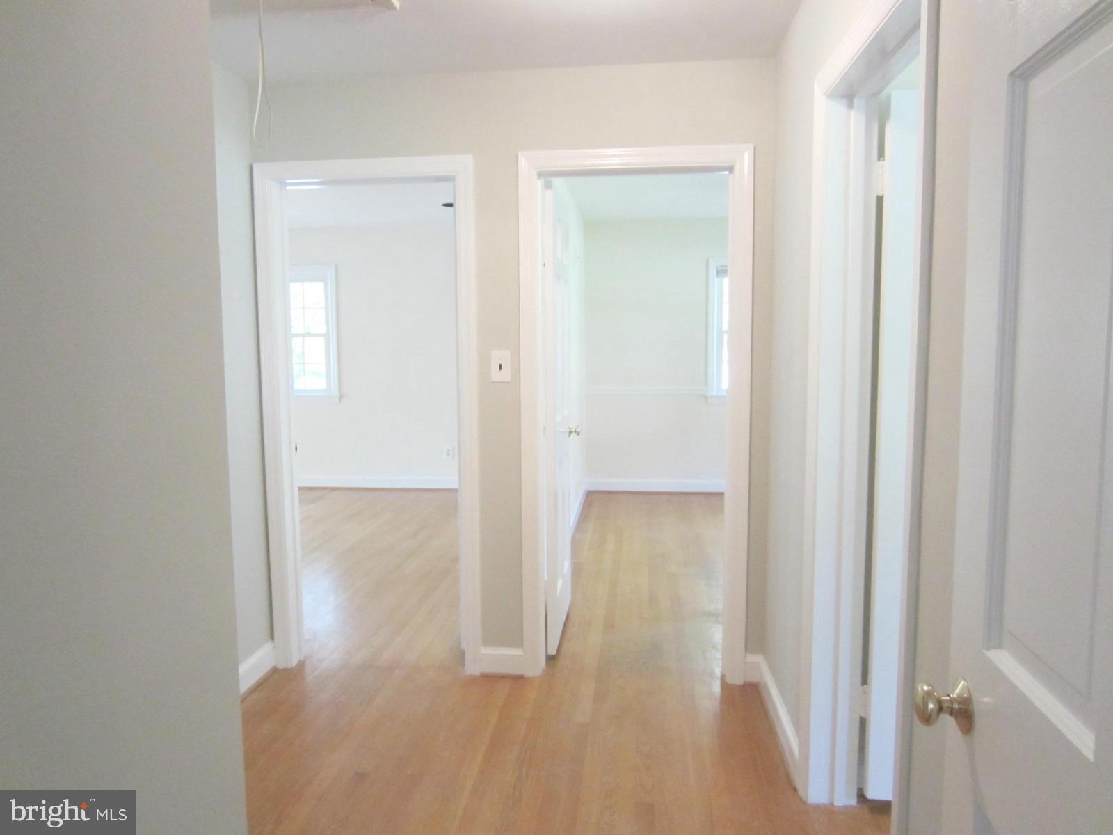 7325 Churchill Road McLean, VA 22101 - Photo 13 of 30 Interior (General)