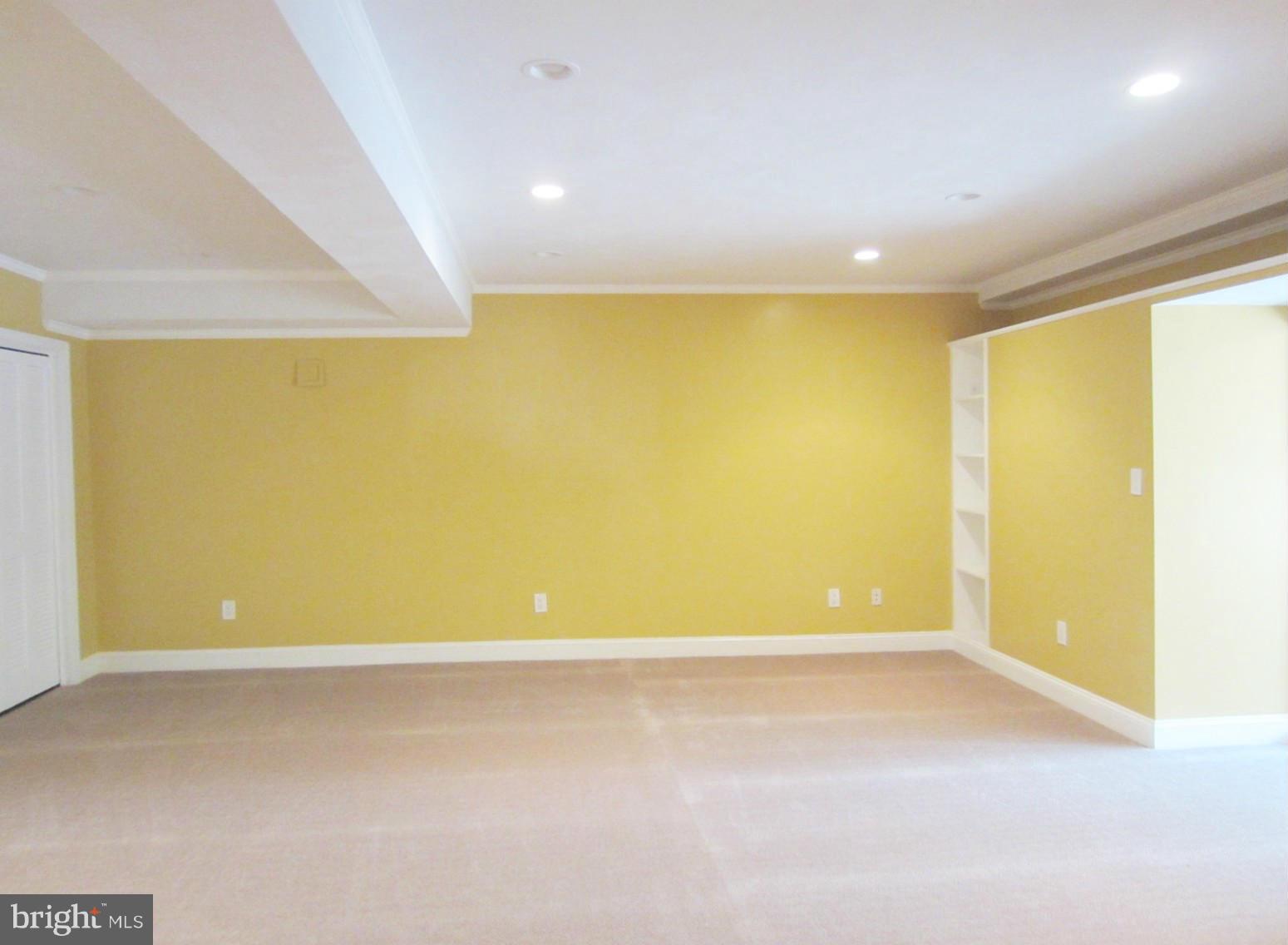 7325 Churchill Road McLean, VA 22101 - Photo 27 of 30 Interior (General)