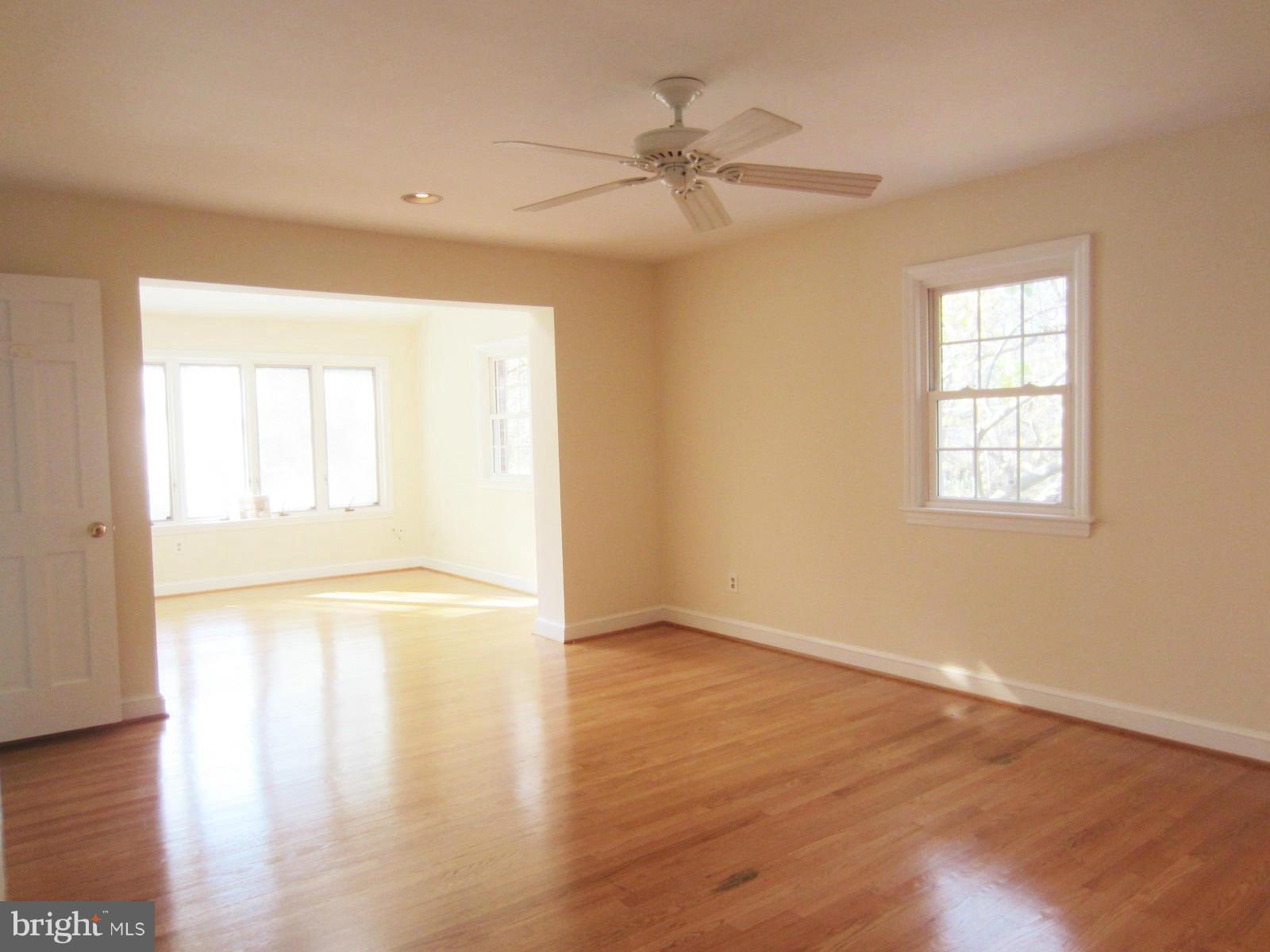 7325 Churchill Road McLean, VA 22101 - Photo 6 of 30 Bedroom (Master)