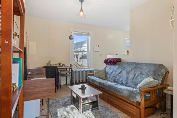 $275,000 | 14 Swan Street, Augusta, ME 04330