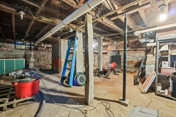 $275,000 | 14 Swan Street, Augusta, ME 04330