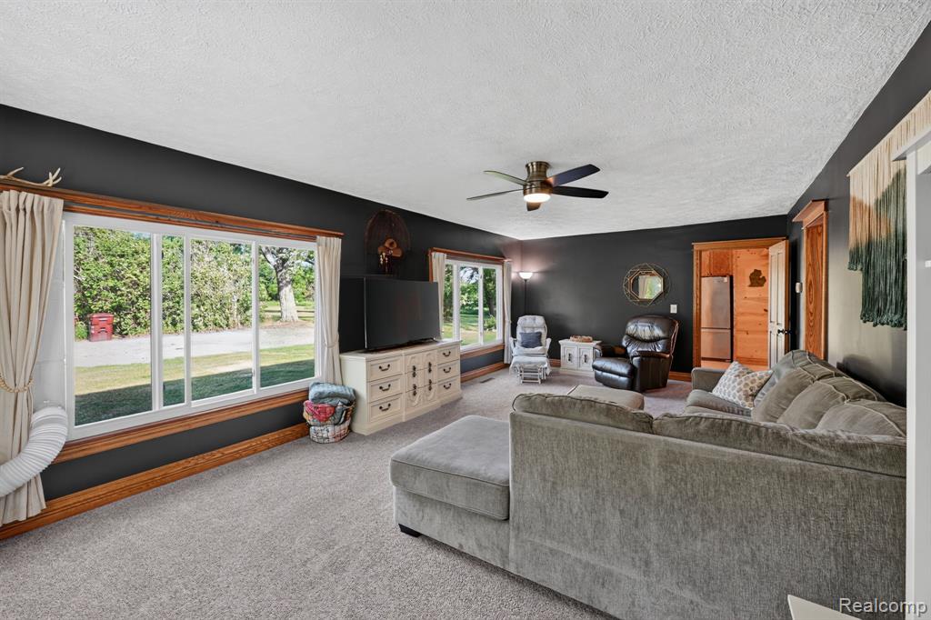 3658 Newburg Road Durand, MI 48429 - Photo 8 of 56