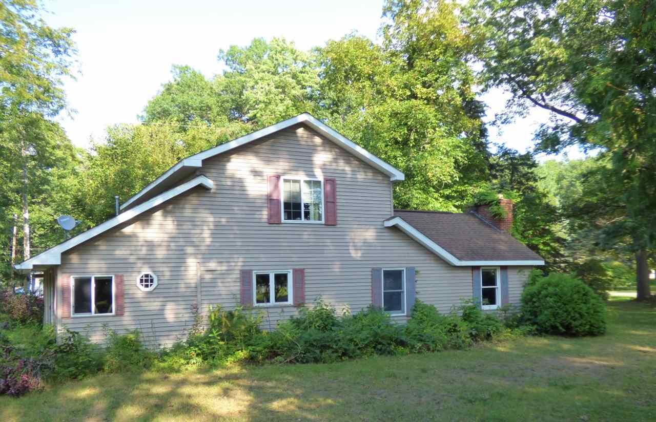 18996 Sharon Road Oakley, MI 48649 - Photo 4 of 24 31360023-3.JPG
