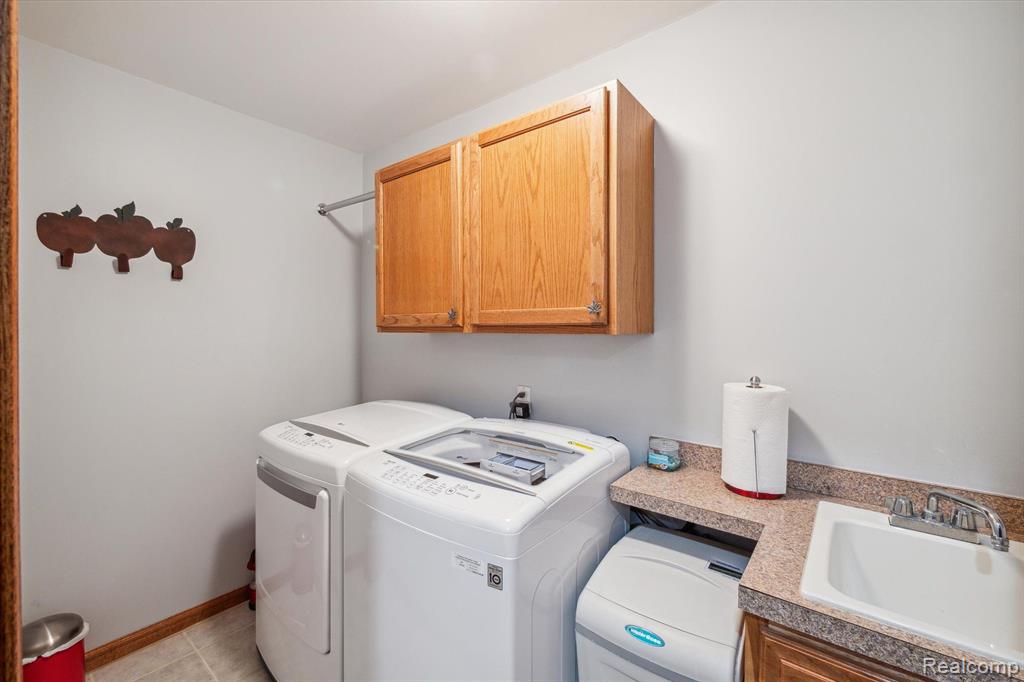 2659 West Coon Lake Road Howell, MI 48843 - Photo 22 of 45