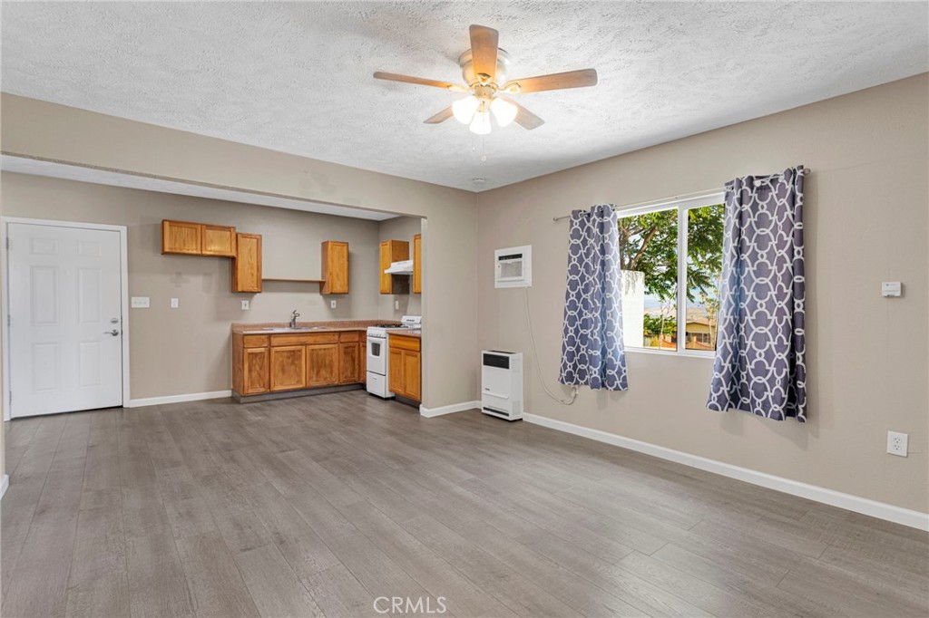 27763 Crestview Road Barstow, CA 92311 - Photo 33 of 48