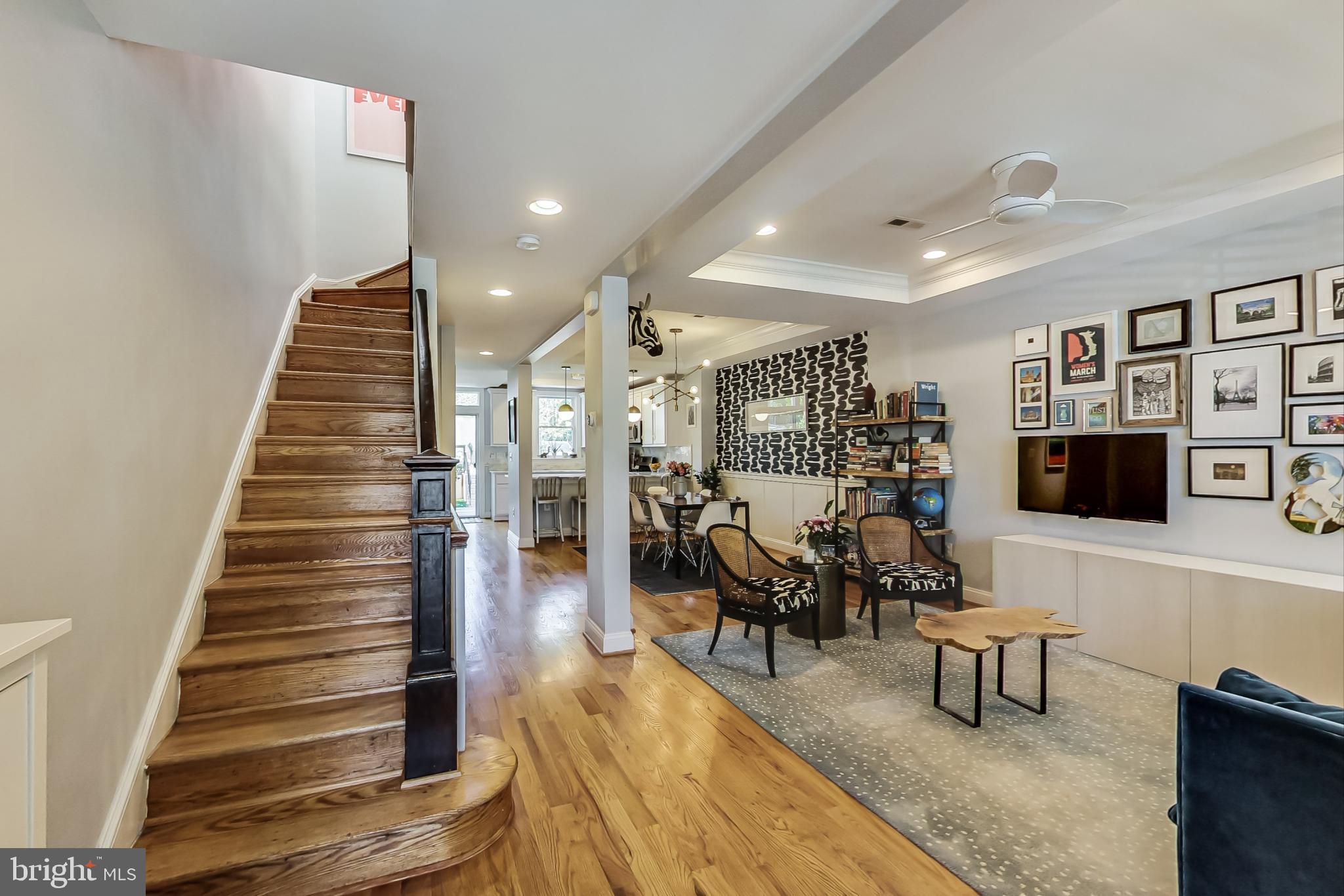 808 Decatur Street Northwest Washington, DC 20011 - Photo 6 of 56 Main level view